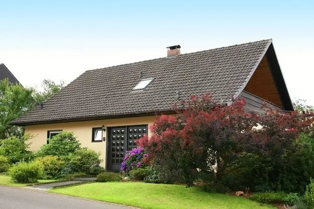 Pleasant Holiday Home in Kyllburg With Garden - Dış Mekan