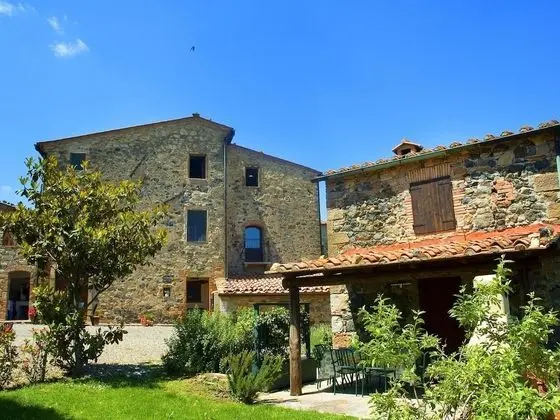 Pleasant Holiday Home in Montecastelli Pisano
