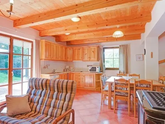 Pleasant Holiday Home in Rudnik With Private Garden and Terrace - Mutfak