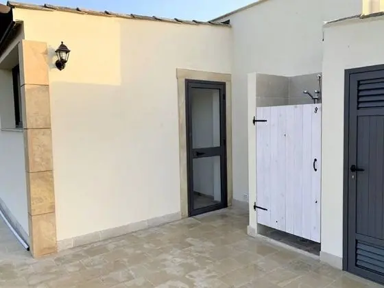 Pleasant Villa in Noto With Veranda - Dış Mekan