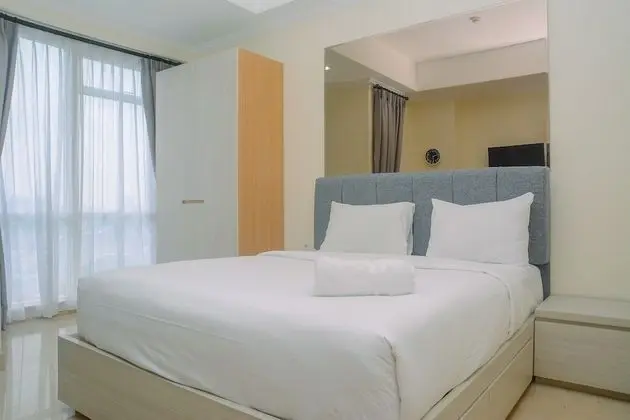 Pleasant and Simply Studio Room Menteng Park Apartment