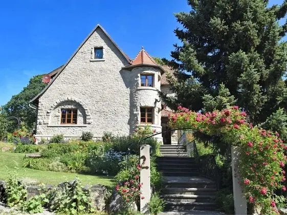 Pleasant Villa in Vöhl-marienhagen With Private Terrace - Lobi