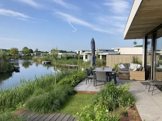 Pleasant Villa in Zeewolde With Garden - Dış Mekan