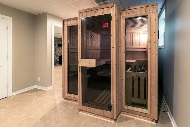 Pleasanton Courtyard B&B - Spa