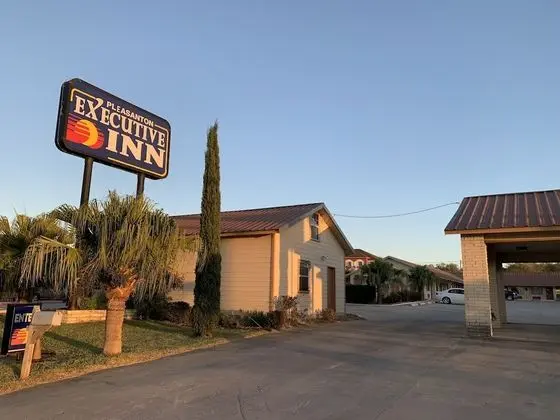 Pleasanton Executive Inn