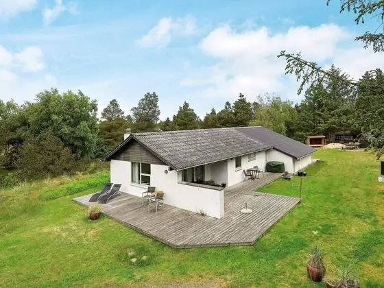Pleasing Holiday Home in Blavand With Terrace