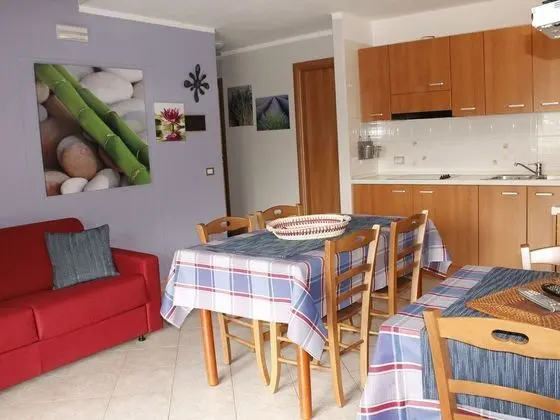 Pleasing Holiday Home in Livigno near Ski Area - Yerinde Yemek