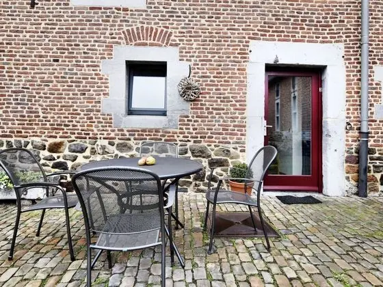 Pleasing Holiday Home in Richelle With Garden, Terrace, BBQ - Yerinde Yemek