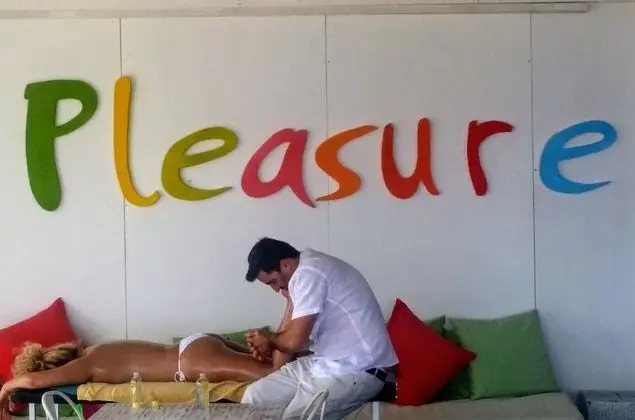 Pleasure Beachside Studios - Spa
