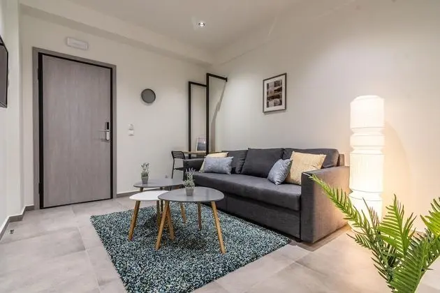 Plenty Apartments Apollo