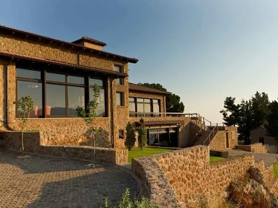 Pliadon Gi Mountain Resort & Spa - Dış Mekan
