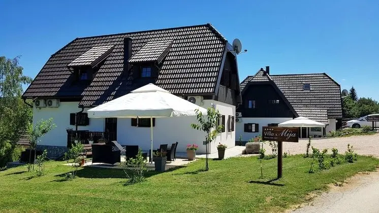 Plitvice Lakes Villa Mija