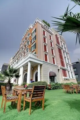 The Pllazio Hotel - Dış Mekan