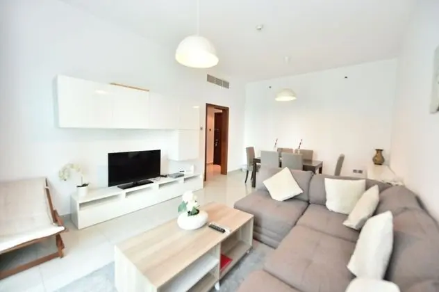PLO -1 Bedroom with balcony Dubai Marina - Oda