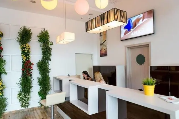 Hotel On Plonge Junior - Lobi