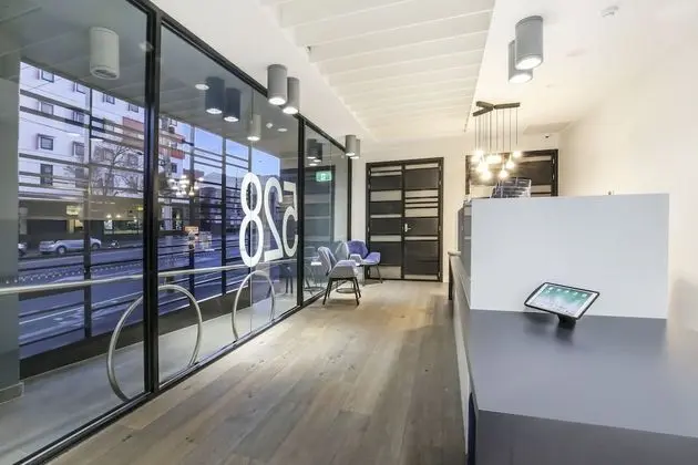 Plum Carlton Serviced Apartments - Lobi