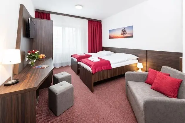 Hotel Plus - Öne Çıkan Resim