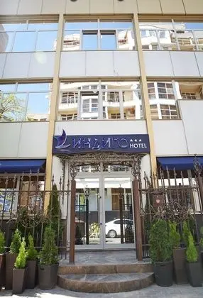 Hotel Plutus - Dış Mekan