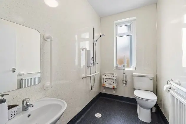 Plymouth-fernhurst- 2 Bedroom Bungalow - Banyo Tipleri