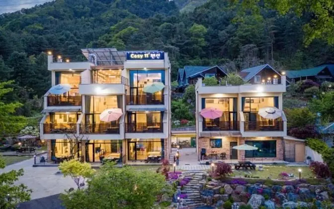 Pocheon Cozy 11 Pension