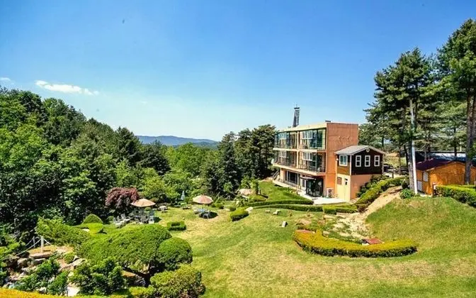 Pocheon Dawn Bell Pension