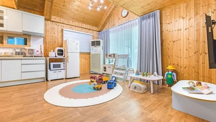 Pocheon Hi Mom Kids Spa Pension Black - Dış Mekan