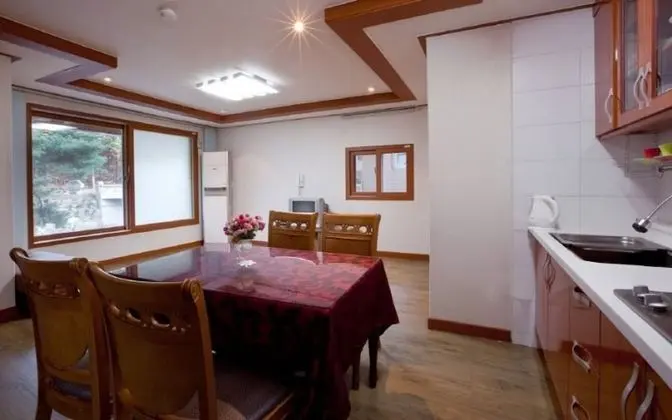 Pocheon Jatnamu Solhyanggi Pension - Oda