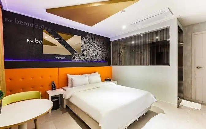 Pocheon Hotel Lak Self Check-in Motel - Oda
