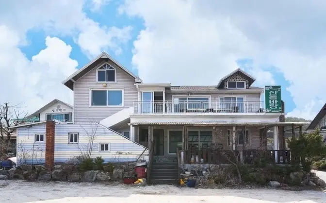 Pocheon Sandeulbaram Pension