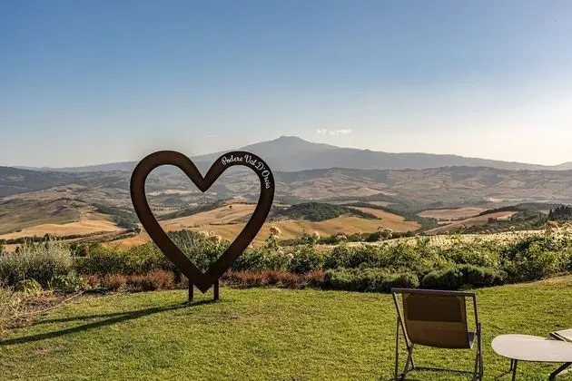 Podere Val D'Orcia - Tuscany Equestrian