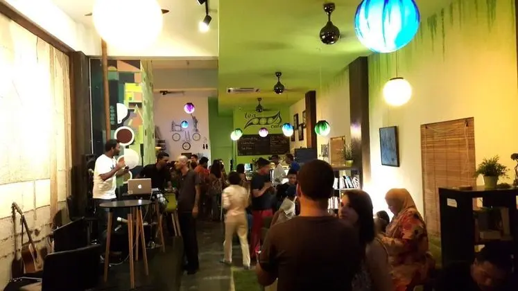 PODS THE BACKPACKERS HOME CAFE - Yerinde Yemek
