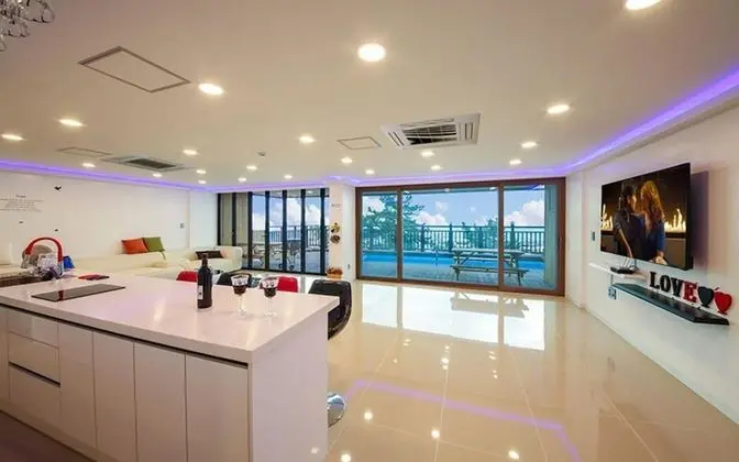 Pohang Blue Hill Pension