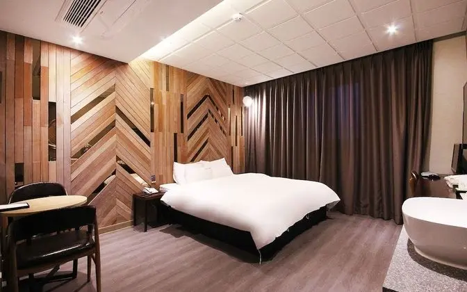 Pohang Jukdo Market Idea Hotel - Oda