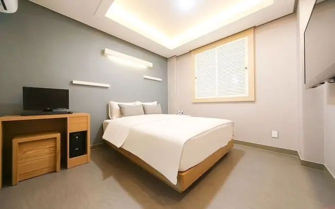 Pohang Mundeok I