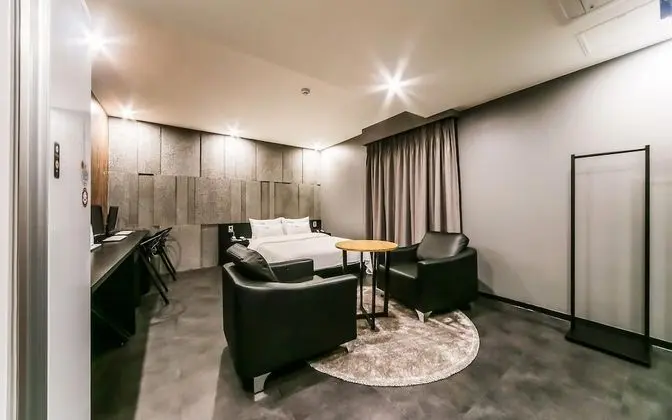 Pohang Mundeok Hotel XYM - Oda