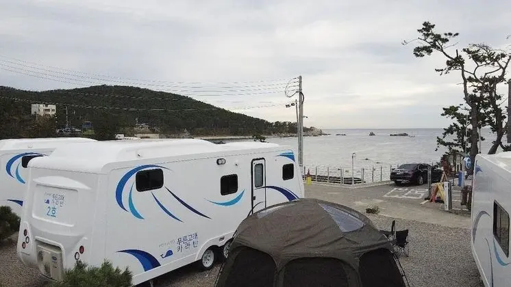 Pohang Puleungolae Caravan
