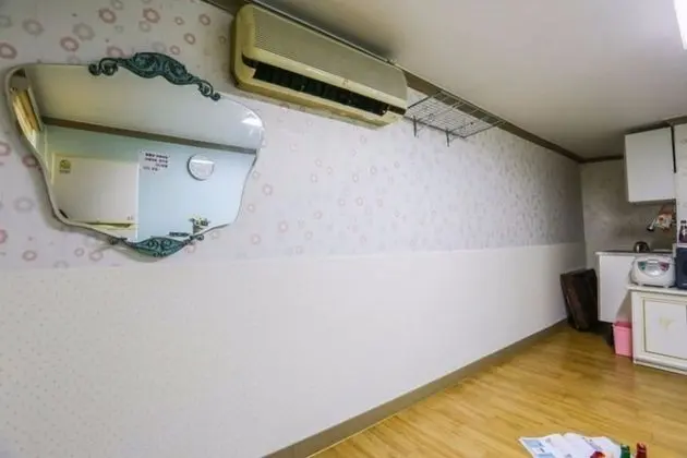 Pohang Sagyejeol Guryongpo Pension - Oda