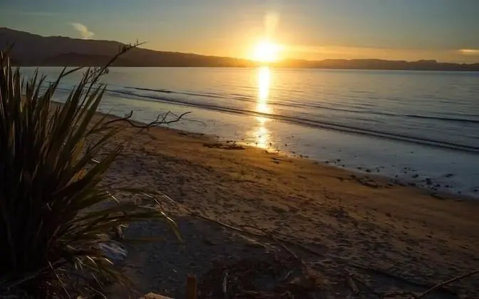 Pohara Beach Top 10 Holiday - Plaj