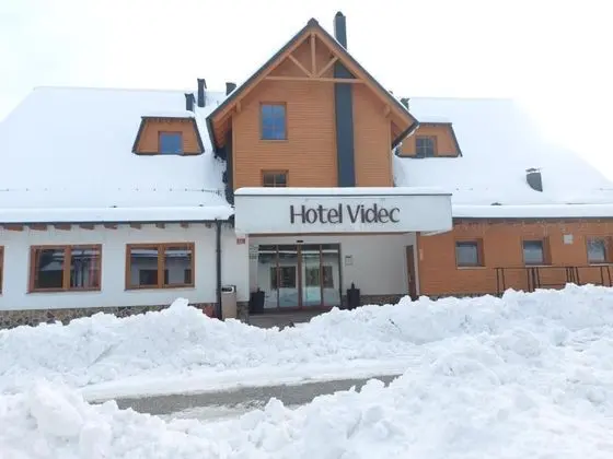 Pohorje Village Wellbeing Resort – Forest Hotel Videc - Dış Mekan