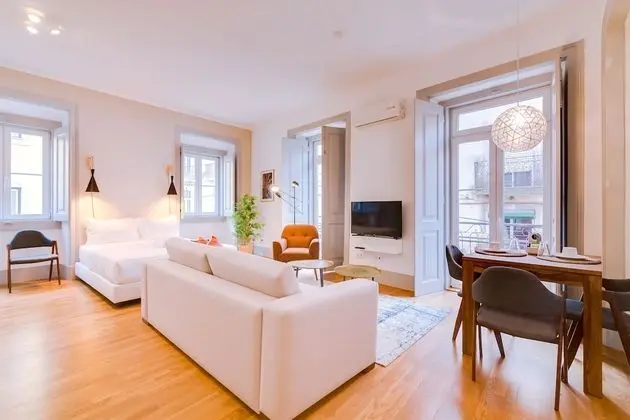 Poiais by Lisbon Inside Out