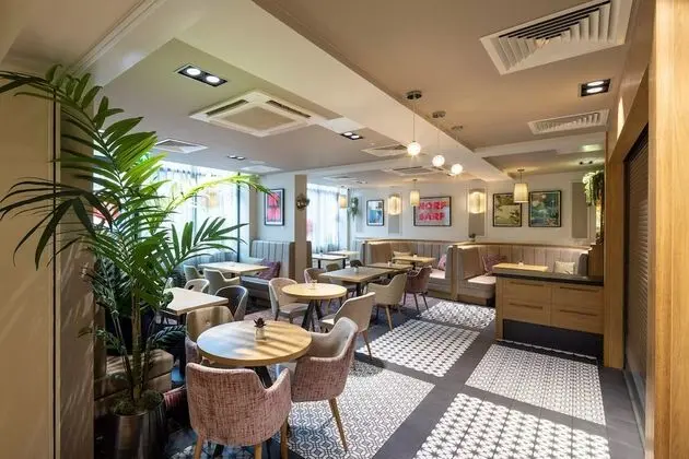 Point A Hotel London Kings Cross – St Pancras - Lobi