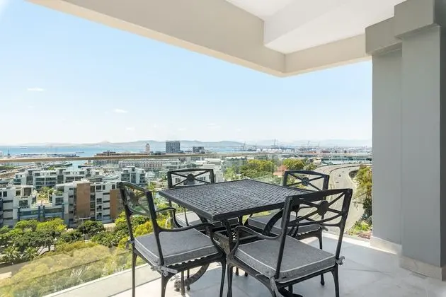 Point Break Luxury Apartments