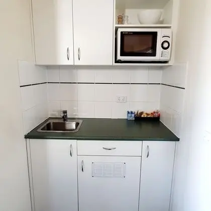 Point Lonsdale Guest House - Mutfak