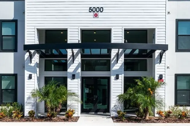 The Pointe Condos by Barsala