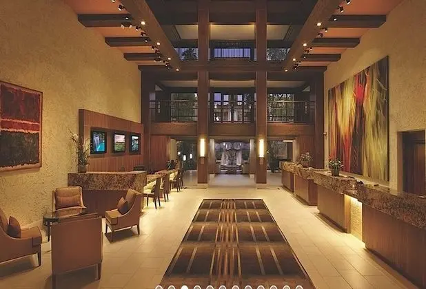 Pointe Hilton Squaw Peak Resort - Lobi