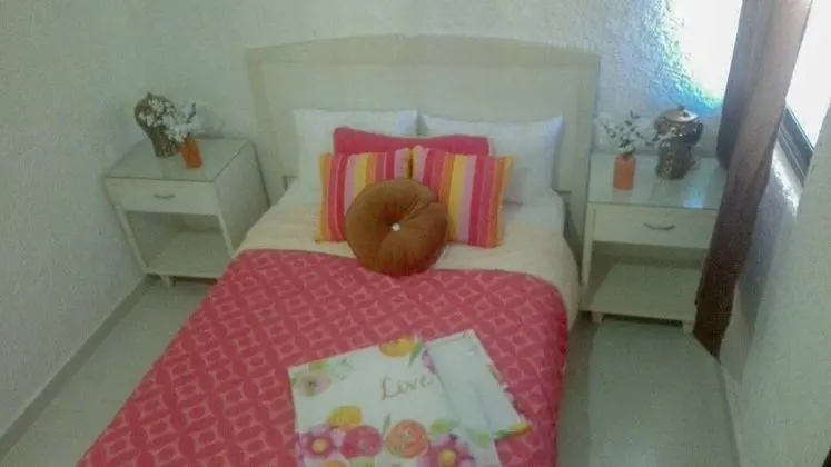 Pok-Ta-Pok Guest House - Oda