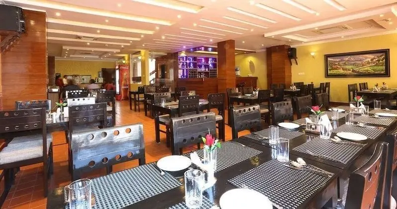 Hotel Pokhara Goodwill - Yerinde Yemek