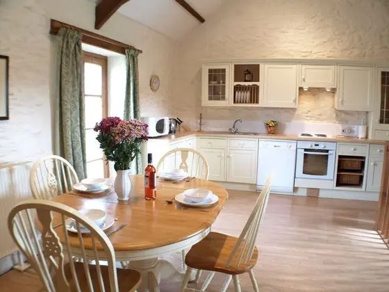 Polean Farm Cottages - Mutfak