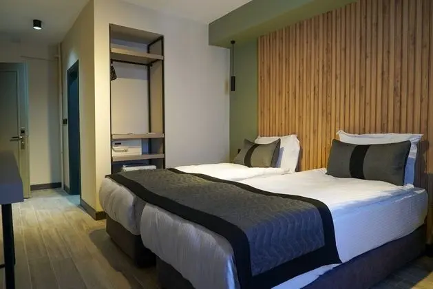 Polek Hotel