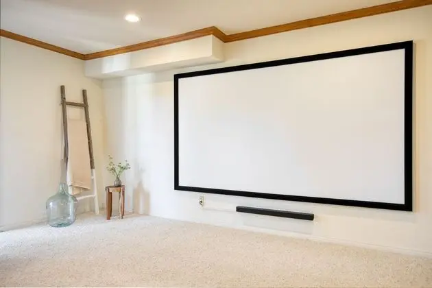 Pollock by Avantstay Stunning Views w/ Movie Room, Hot Tub, Game Room & Large Balcony - İç Mekan